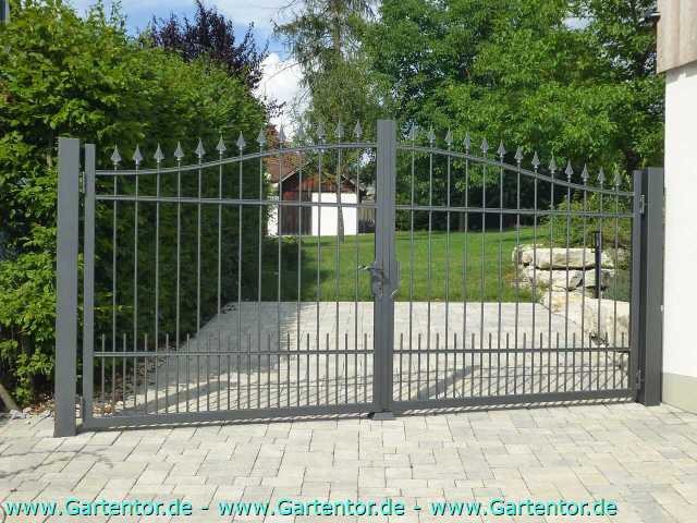Hoftor Doppelflügeltor Metall Mod Altdorf 1