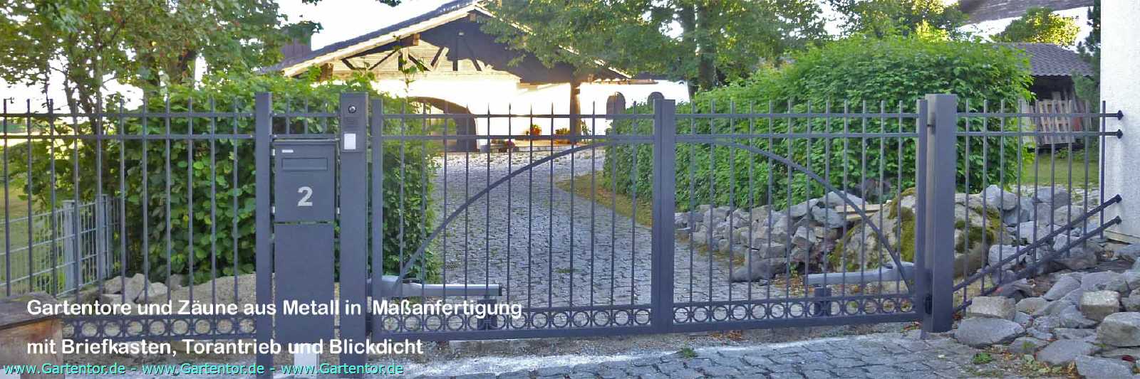 Hoftor Metall 2flg. Schmiedeisen Eyecatscher